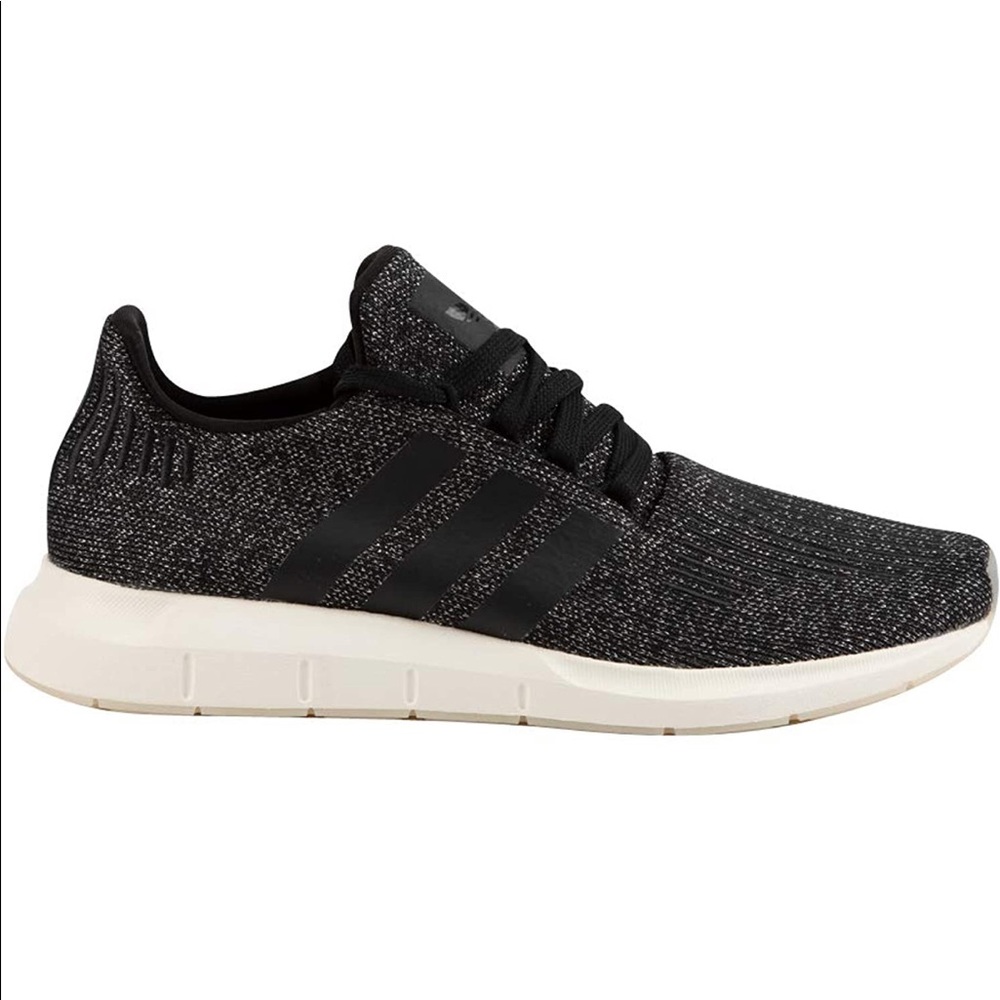 Adidas Tennis Shoes
